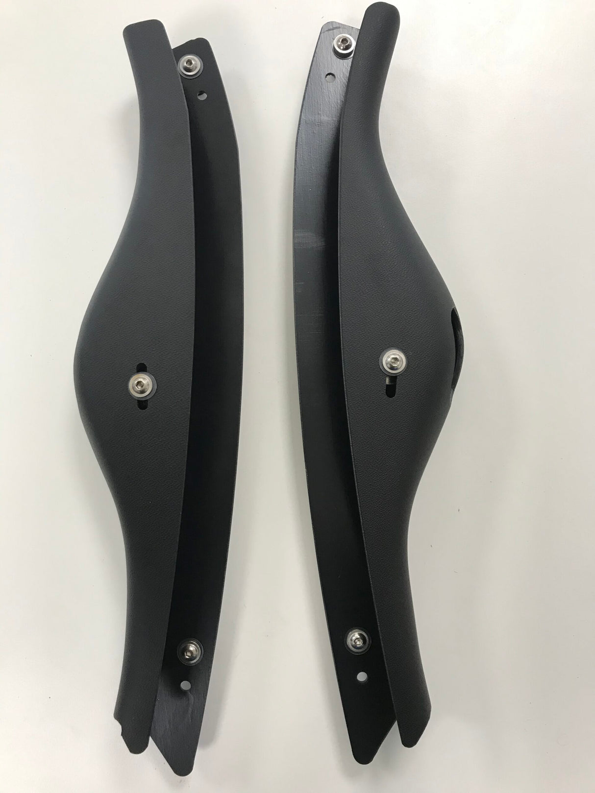 Valley Plastic Thigh Grips pair for RM kayaks