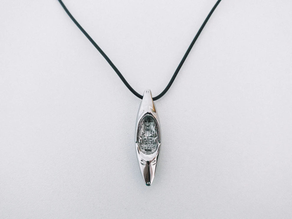 HobKey White Water Necklace